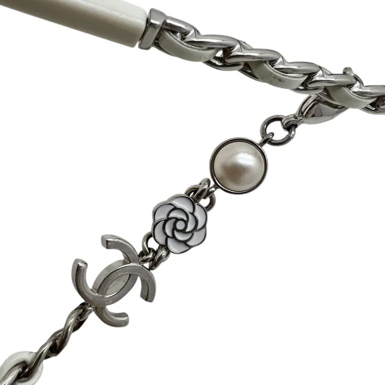 CHANEL OCCHIALI DA SOLE QUADRATI CON CATENA