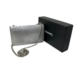CHANEL PORTAFOGLIO CON CATENA