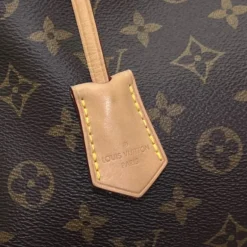 LOUIS VUITTON MONTAIGNE MM
